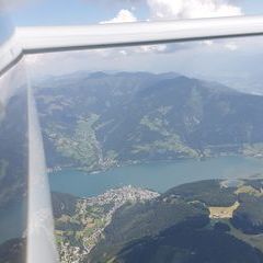 Flugwegposition um 11:42:11: Aufgenommen in der Nähe von Gemeinde Piesendorf, 5721 Piesendorf, Österreich in 2381 Meter